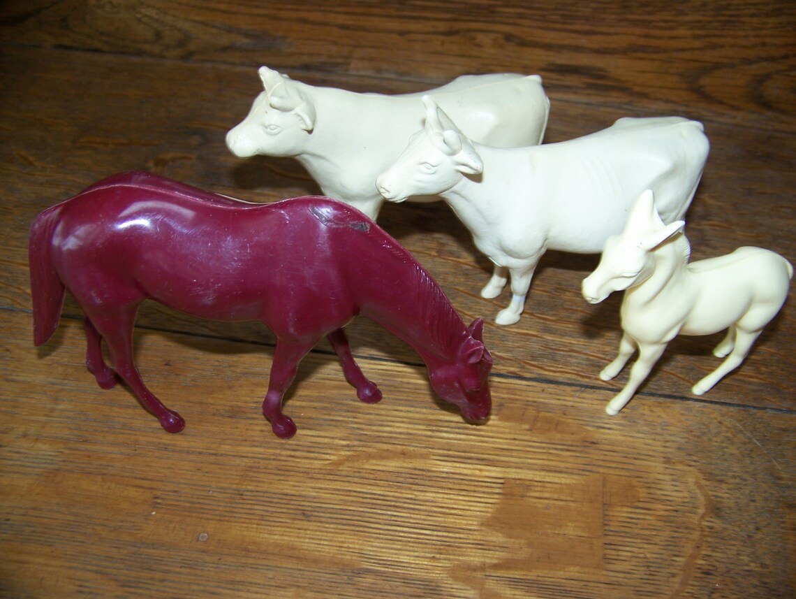 Vintage toy plastic farm animals horses and cows set of 4 Etsy