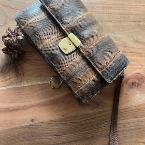 Vintage Clutch aus echtem Schlangenleder, Retro-Handtasche aus Pythonleder mit Handgelenkschlaufe, exotische Lederhandtasche aus den 1960er Jahren