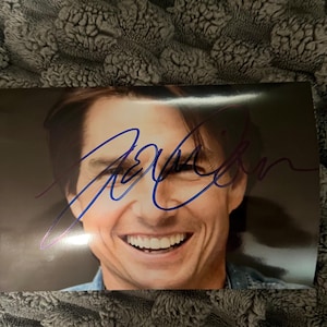 Tom cruise signature - Etsy 日本