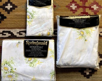 Vintage Springmaid Wondercale double bed sheet set yellow daisies 1970's cottage