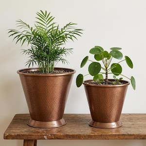 Gehämmertes Kupfer-Pflanzgefäß, Kupfer-Blumentopf, Zimmerpflanzentopf, handgefertigter Kupferblumentopf, rustikale Boho-Dekoration, kunstvoller Pflanzenhalter