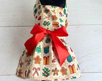 Christmas dress, Dog Christmas dress, Handmade pet dress, Dog Christmas gift, Pet Christmas dress by FiercePetFashion