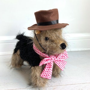 Fozzie bear costume- Dog halloween costume- Dog Fozzie bear costume- Fozzie bear outfit- Halloween costume by FiercePetFashion