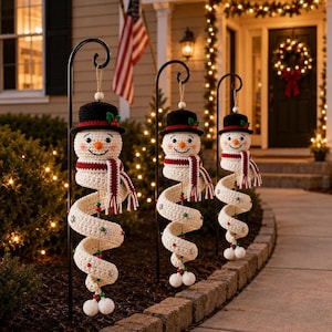 Crochet Spinning Snowman Pattern PDF, Christmas Amigurumi Ornament, Twister Snowman Crochet Tutorial, Hanging Holiday Decor