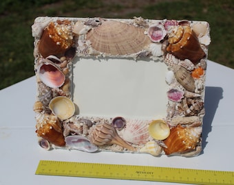 Seashell Frame, Beach Photo Frame, Shell Photo Frame, Shell Frame, Beach Home Decor, Costal Decor, Nautical Decor, Beach Wedding Gift