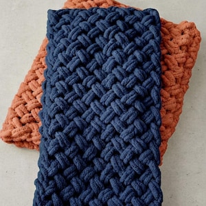 Diamond Stitch Blanket Pattern: Beginner Friendly Loop Yarn Throw (PDF Download)