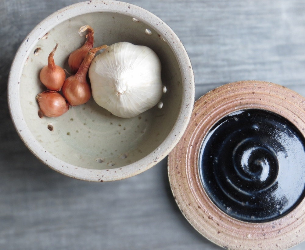 Garlic Keeper Onion Storage Garlic Jar With Lid Ceramic Garlic Etsy