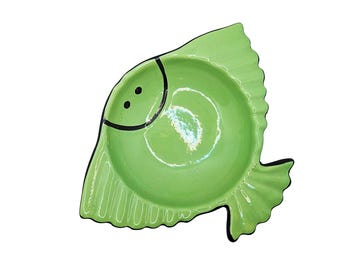 1940s Celadon Green Fish Shaped Bowl Primitive Village
