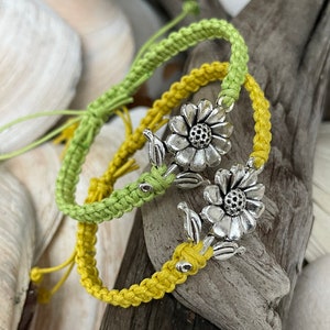 The SUNNY SUNFLOWER in Silver- Hand Knotted/Boho/Adjustable/Macrame by That’s How I Knot