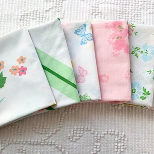 Vintage Sheet Fat Quarter Bundle, Sustainable Crafting and Sewing, Quilting Supplies