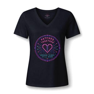 T-Shirt mit zusammengeflicktem Herz, Cyberpunk-Grafik-Shirt, Kintsugi-Herz-T-Shirt, futuristisches romantisches Geschenk