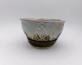 Handgefertigte Keramik-Beerenschale (groß) – Weiß/Gelb/Lila/Braun *IMPERFECT/SECONDS*