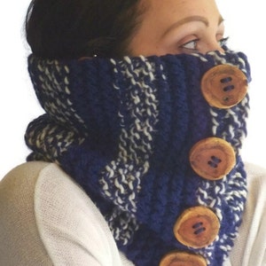Warm Chunky Cowl, Tube Cowl, Blue, White, Matching Hat available
