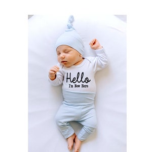 Newborn trousers with feet online