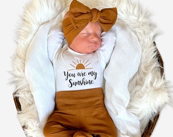 Newborn Girl Coming Home Outfit, You are My Sunshine Newborn Pants Set Optional Footed Feet, Baby Girl Gift, Baby Shower Gift Mama Bijou