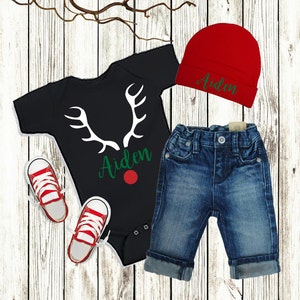 Personalized Christmas Reindeer Baby Outfit: Boy Bodysuit & Hat Set