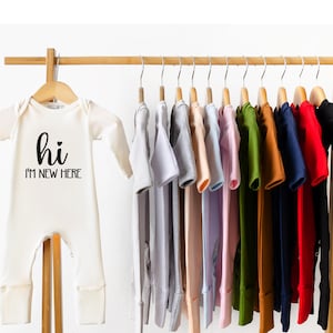 Hi I&#39;m New Here Coming Home Outfit Baby Boy or Girl - Perfect Newborn Take Home Outfit or Hospital Layette For Babies First Pictures