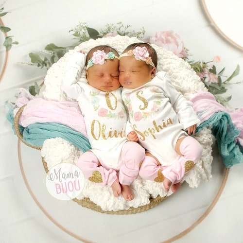 Twin Girls Baby Girl Coming Home Outfit Twin Baby Gift Newborn Twin Outfits Twin Baby Shower Gift Boho Flower Wreath Personalized Clothing