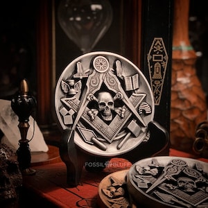 Masonic Medallion LUX - Memento Mori