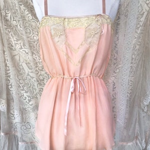 1920s Peaches and Cream SILK Chemise, Step in ~ Vintage LINGERIE , Peach Silk, Antique Silk, Vintage Chemise, 1920s ~ 20s Lingerie,