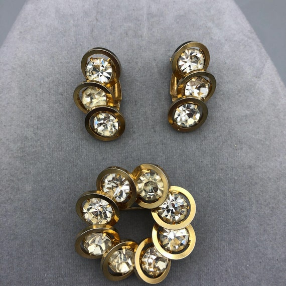 Petite Judy Lee Rhinestone Circle Brooch & Earrin… - image 2