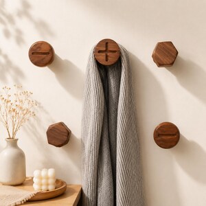 Wood Screw Shape Wall Hooks, Solid Beech Walnut Pegs, Minimalist Neutral Entryway Coat Hooks, Modern Farmhouse Nursery Bathroom Decor Knobs