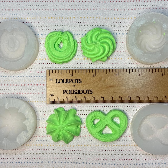 Cookie Mold *** Beautiful Bow, Clay Bow, Resin Bow, Silicone Bow Mold, Glue Stick Mold, Clay Tool, Mini Cookie mold, fondant mold *1