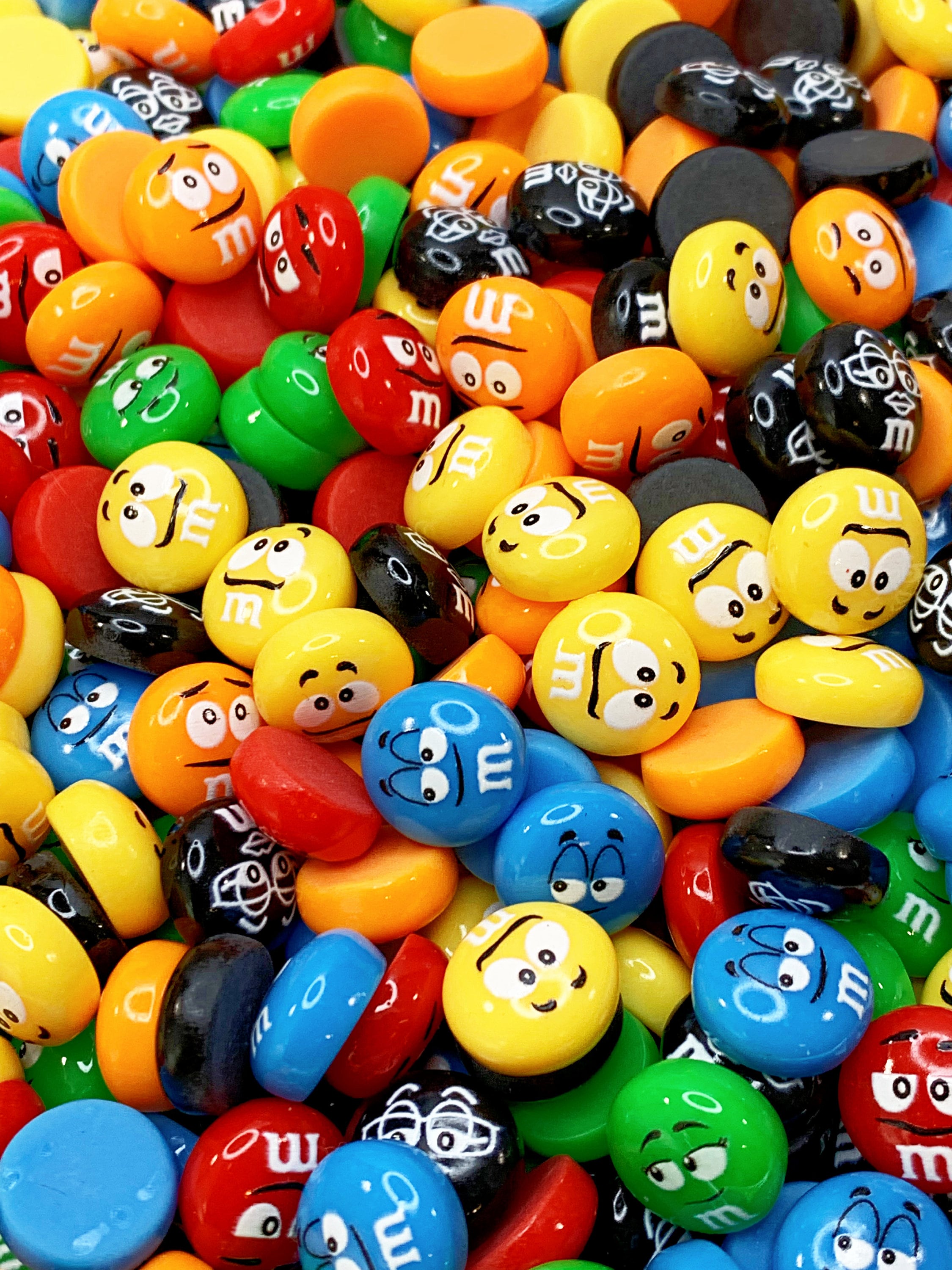 Set of 6 Mixed * 10 Same Color - Faux M&M With Faces, Fake Candy M