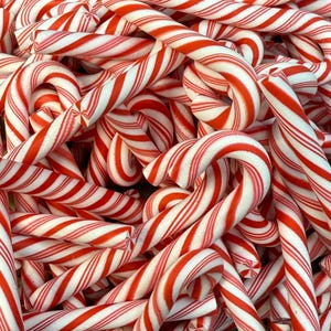 Fake Candy Cane Stick, Clay Candy Cane, Fake Peppermint Candy Cane, Swirl Peppermint, Peppermint Charm, Cupcake Topper, Decor - Set of 6