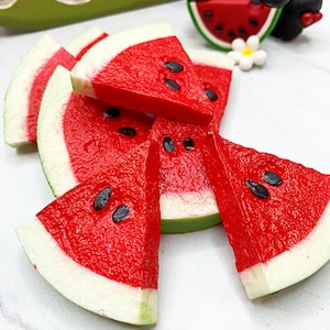 Set of 5 Artificial Watermelon Pieces, Plastic Watermelon Pieces for Party Decor, Large Watermelon Fruit Slices, Fake Watermelon Slices image 4