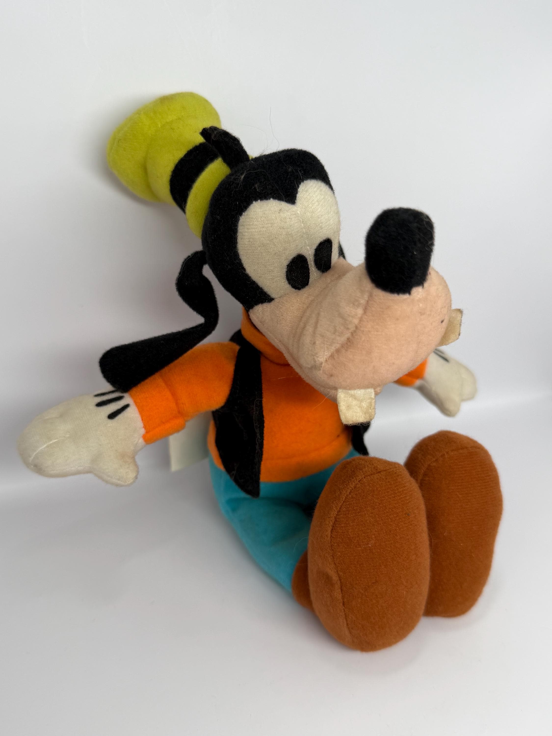 Vintage Goofy Plush - Etsy