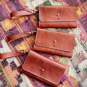 Cartera de cuero larga, cartera de mano, billetera larga, chequera, bolsillo para teléfono, piel de búfalo, hecha a pedido