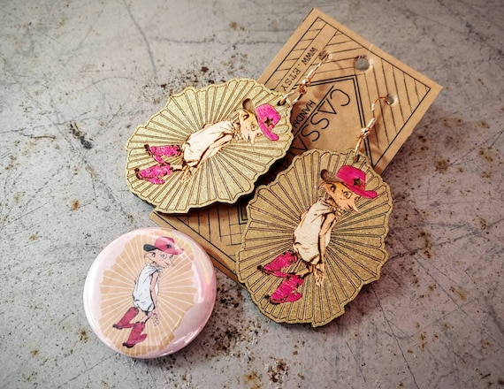 Dobby earrings shop