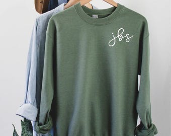 Monogrammed Unisex Gildan Sweatshirt - Personalized Fleece Sweatshirt - Custom Sweatshirt - Gift for Her - Gifts under 20 - Left Chest Mono