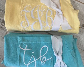 SALE!! SHORT sleeve Monogrammed tshirt, Short Sleeve t shirt, Comfort Colors, monogram pocket tshirt, monogram pocket tee for women