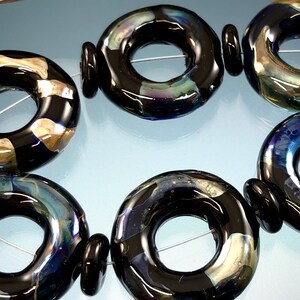 Black and Shimmering Donut Shaped Silver Glass Lampwork Beads For Bracelet/Necklace Jewelry Supplies by Judy 画像 2