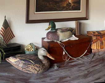 Duck decoys for hunting or decorative display