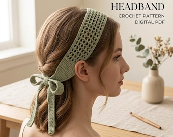 Peut inclure: Un bandeau en crochet vert sauge avec un motif en grille et un nœud à l'arrière. Le texte SAGE BOW HEADBAND CROCHET PATTERN DIGITAL PDF est visible dans le coin supérieur droit de l'image, indiquant qu'il s'agit d'un modèle de crochet.