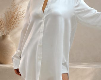 Relaxte oversized blouse met knoopsluiting, lange mouwen, casual, onmisbaar shirt voor elke dag.