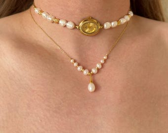 Pearl Watch Necklace, Baroque Pearl Choker with Gold Watch, Layered Pearl Drop Necklace, Freshwater Pearl Pendant, Vintage Gift for Her