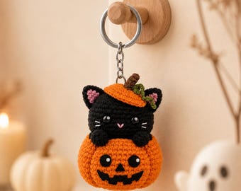 Halloween Black Cat Crochet Keychain, Handmade Pumpkin Cat Amigurumi Bag Charm, Cute Spooky Fall Gift, Handmade Cat Lover Accessory