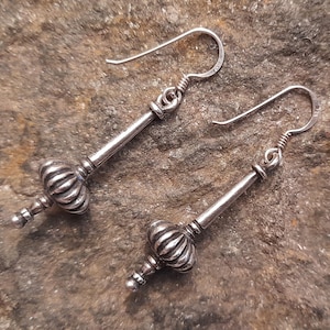Norwegian vintage silver designer Snorre hook earrings - silver fittings - Espeland - FREE SHIPPING