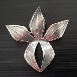Norwegian vintage sterling silver designer large brooch pin/pendant - Aksel Holmsen - FREE SHIPPING - Norway
