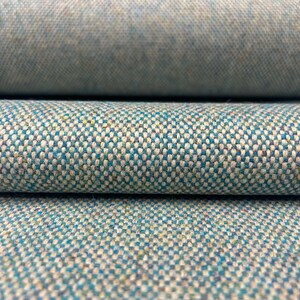 7 ヤード Camira メインライン フラックス ベイズウォーター ブルー & エクリュ 織りウール 室内装飾用生地 - CQ