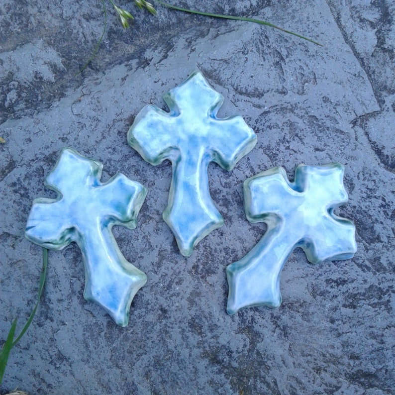 Set 3 Celtic Cross Cabochons Fine Porcelain Turquoise Green Irish Pendants Templar Cross Amulets Mosaic Scrapbooking Projects