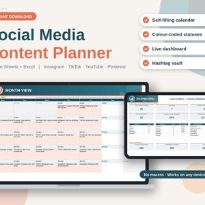 Può includere: Un pianificatore digitale di contenuti per social media per Google Sheets ed Excel, visualizzato su uno schermo di laptop e tablet. L'interfaccia presenta una vista calendario mensile, una dashboard in tempo reale e un archivio hashtag.
