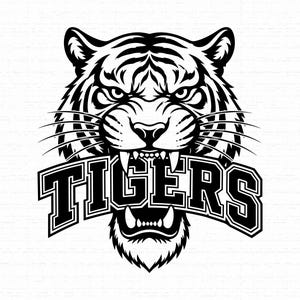 Puede incluir: Una ilustración gráfica en blanco y negro de una cabeza de tigre con una expresión feroz, mostrando los colmillos. La palabra TIGERS está escrita en una fuente de estilo bloque en negrita sobre la parte inferior de la cara del tigre.