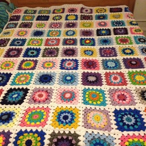 Queen size granny square patchwork blanket/afghan/quilt