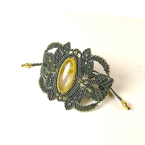 Gold Rultilated Quartz Macrame Bracelet, Forest Green Bracelet, Woven Bracelet