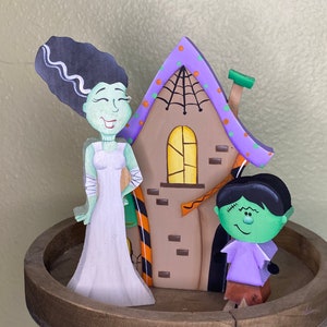 Halloween Tiered Tray Decor, Halloween Decor,  Trick or Treat, Small Wood Sign, Fall Tiered Tray, Halloween Mini Sign, Tiered Tray Sign,